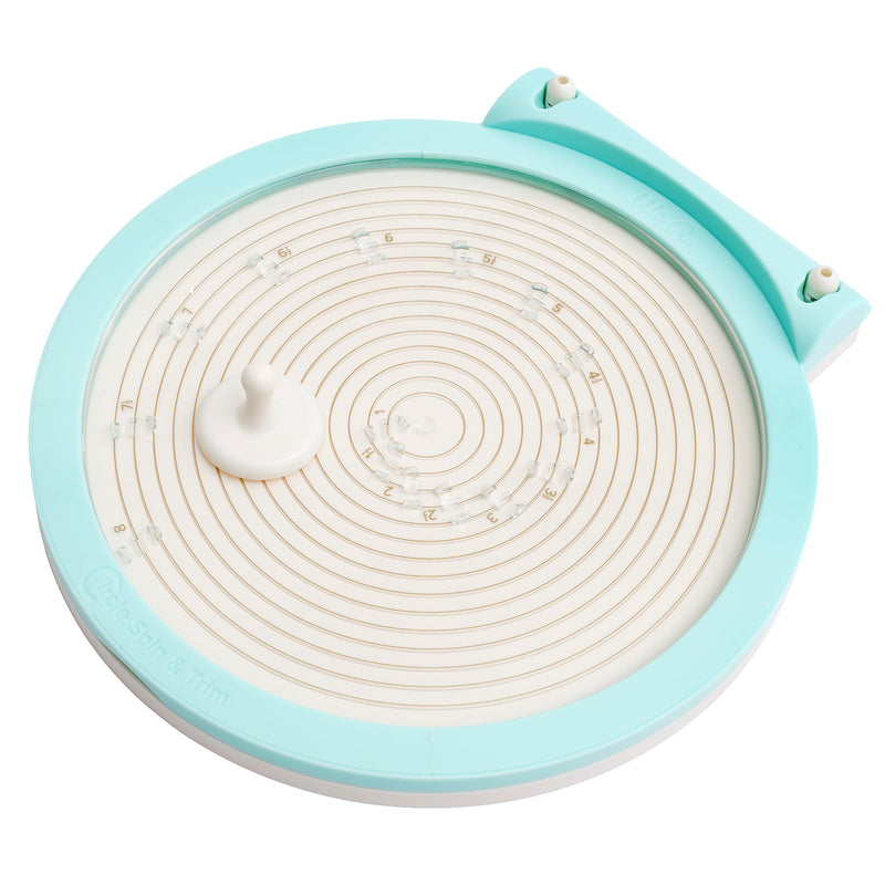 We R Memory Keepers Circle Spin & Trim Board with Blades