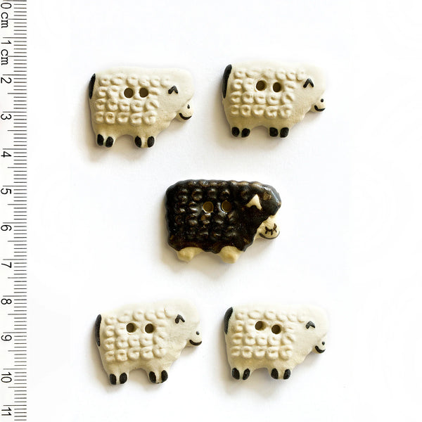 Incomparable Buttons - Sheep L139 - Card of 3