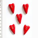Incomparable Buttons - Long Red Hearts L200 - Card of 5