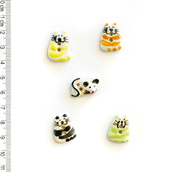 Incomparable Buttons - Multi Cats - Card of 5