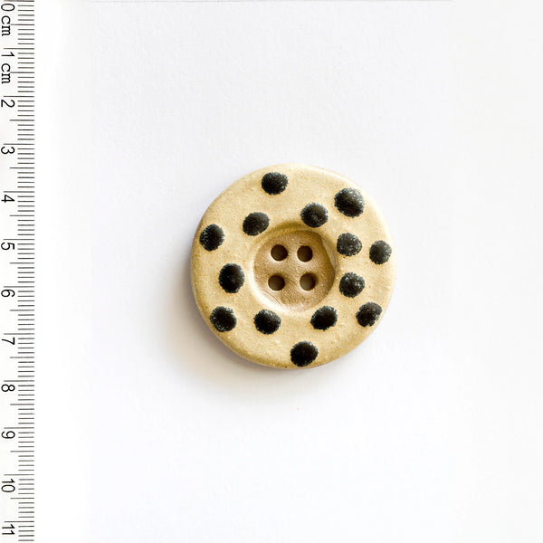 Incomparable Buttons - Large Round Spotted L331 - Card of 1
