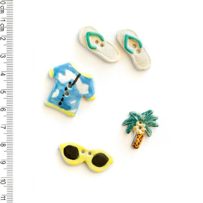 Incomparable Buttons - Assorted Beachwear L442 - Card of 5