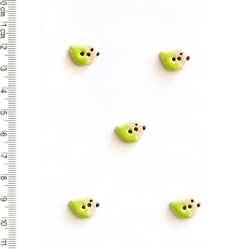 Incomparable Buttons - Green Birds L579 - Card of 5