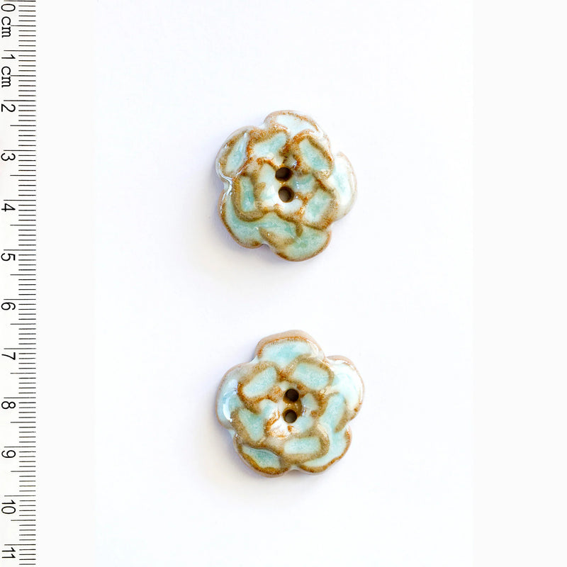 Incomparable Buttons - Aqua & Brown Flowers L591 - Card of 2