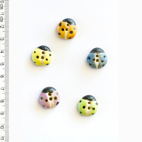 Incomparable Buttons - Ladybug Multi - Card of 5