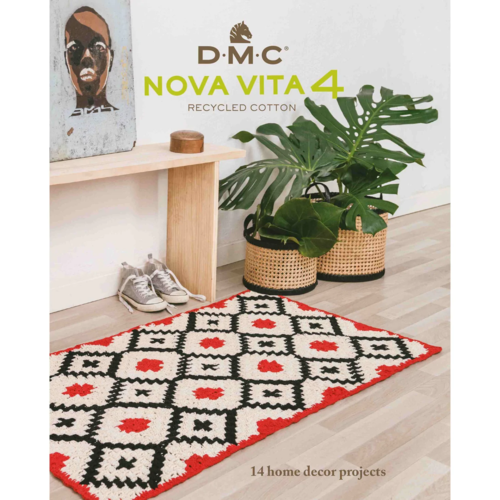 Nova Vita Book Home Decor Projects