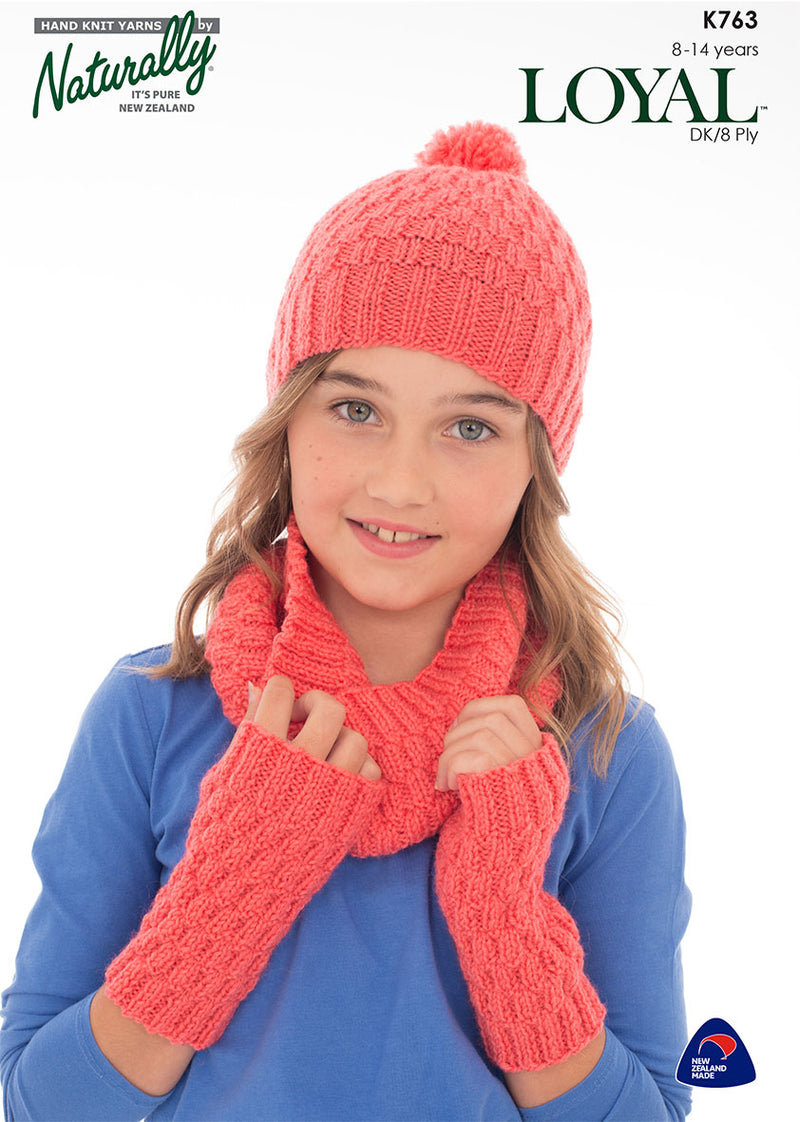 Naturally Pattern Leaflet Loyal DK Kids/Hat, Wristwarmers & Cowl