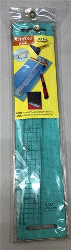 dafa 2012 cutting set with 40cm ruler & mat